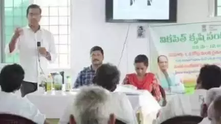 దర్శి: రామచంద్రపురం గ్రామంలో ఏవో బాలకృష్ణ నాయక్ ఆధ్వర్యంలో వికసిత్ భారత్ సంకల్ప కార్యక్రమం