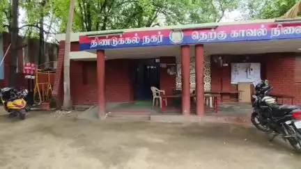 திண்டுக்கல் கிழக்கு: மேட்டுப்பட்டி சந்தைப்பேட்டை அருகே உடைந்த பீர் பாட்டிலை காட்டி கொலை மிரட்டல் விடுத்து பணம் பறிக்க முயன்ற வாலிபர் கைது