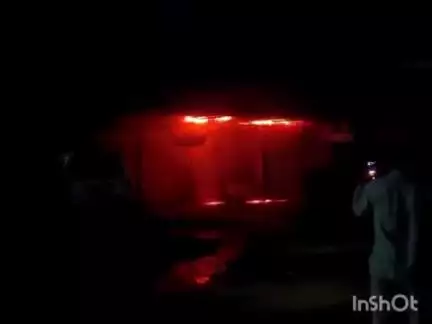 कन्नौद: नोगजा कॉम्प्लेक्स सतवास की दुकानों में लगी आग, लाखों का सामान जलकर खाक, फायर ब्रिगेड ने पाया काबू