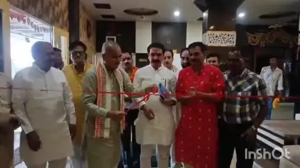गुना: मोदी सरकार के 11 साल पूरे होने पर गुना में सांसद रोडमल नागर ने की प्रेस वार्ता, प्रदर्शनी का किया उद्घाटन