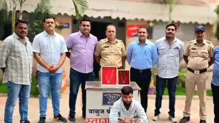 वैजापूर: वाळूज पोलिसांनी दुचाकीवरून मंगळसूत्र चोरणाऱ्या चोरट्याला वाळूज भागातून केली अटक