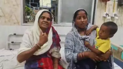 ক্যানিং ১: নাগরতলায় সম্পত্তি নিয়ে পারিবারিক অশান্তির জেরে আক্রান্ত দুই মহিলা, চিকিৎসাধীন ক্যানিং মহকুমা হাসপাতালে
