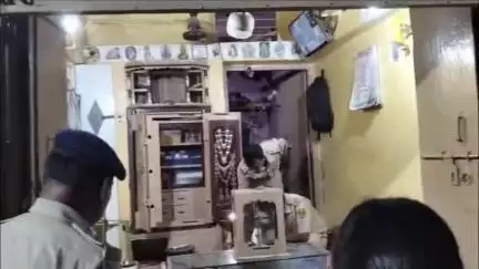 सिंघवारा: भरवाड़ा पुरानी बाजार स्वर्ण व्यवसायी पर जानलेवा हमला,मारी दो गोली 6 की संख्या में थे अपराधी हुए फरार