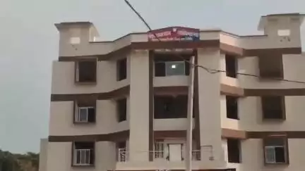 इमामगंज: बोधि बिगहा थाने की पुलिस ने 5 लीटर देसी शराब के साथ चार आरोपी को किया गिरफ्तार