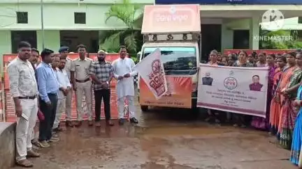 ଫୁଲବାଣୀ ସହର: ଫିରିଙ୍ଗିଆ ପଞ୍ଚାୟତ ସମିତି କାର୍ଯ୍ୟାଳୟ ଠାରେ ବିକାଶର ବାହାନର ଶୁଭାରମ୍ଭ