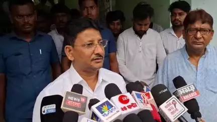 সিউড়ি ১: সিপিআইএম এর পার্টি অফিস ভাঙচুর প্রসঙ্গে একাধিক মন্তব্য করলেন বীরভূম জেলা পরিষদের সভাধিপতি