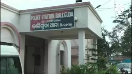 ଫୁଲବାଣୀ ସହର: ସରୁଲାଇରେ ଭାରସାମ୍ୟ ହରାଇ ଘାଟି ରେ ଓଲଟିଲା ଅଟୋ ,ଛଅ ଗୁରୁତର