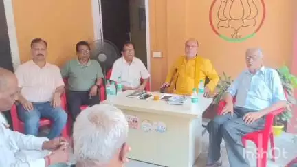 फारबिसगंज: फारबिसगंज में लगने वाले जाम की समस्या को लेकर सिविल सोसाइटी का शिष्टमंडल विधायक से मिला, निदान की की मांग