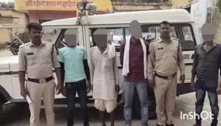 चाचौड़ा: चाचौड़ा थाना पुलिस ने चार प्रकरणों में फरार अलग-अलग स्थान से चार स्थाई वारंटी किए गिरफ्तार