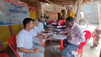 कुमारखंड: कुमारखंड प्रखंड के विभिन्न पंचायत के अनुसूचित जाति टोला में सरकार द्वारा लगाए गए विशेष विकास शिविर