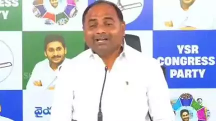యర్రగొండపాలెం: కూటమి ప్రభుత్వం రెడ్ బుక్ రాజ్యాంగాన్ని అమలు చేస్తుందని విమర్శించిన వైపాలెం ఎమ్మెల్యే చంద్రశేఖర్