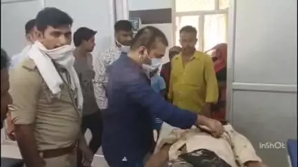 छिबरामऊ: पश्चिमी बाईपास के पास सड़क के किनारे एक युवक का शव मिला, स्थानीय लोगों ने पुलिस को दी सूचना, जांच में जुटी पुलिस
