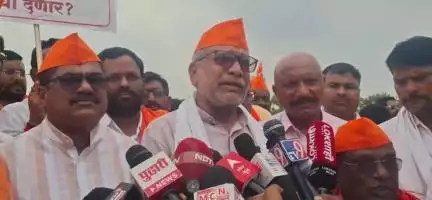 हिंगोली: हे सरकार निजामासारखं वागत आहे: माजी खासदार शिवाजी माने