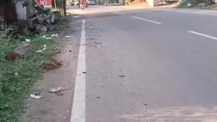 সন্দেশখালি ১: মঠবাড়ির কাছে ট্রাক ও ইঞ্জিনভ্যানের ধাক্কায় আহত 3