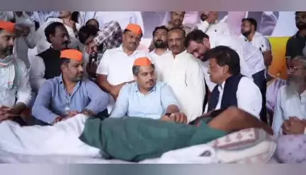 वर्धा: खासदार काळे यांचा बच्चू कडून च्या शेतकरी आंदोलनाला पाठिंबा:जोपर्यंत मागण्या पूर्ण होत नाहीत, तोपर्यंत रस्त्यावर लढाई लढ.