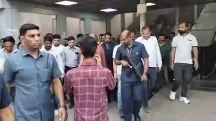 लाडपुरा: लोकसभा अध्यक्ष बिरला 7 दिवसीय यात्रा पर कोटा पहुंचे, विभिन्न कार्यक्रमों में भाग लेंगे, कार्यकर्ताओं ने स्टेशन पर की अगवानी