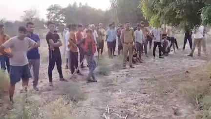 बिल्हौर: चौबेपुर के मरियानी गांव में पेड़ पर लटकता मिला महिला का शव