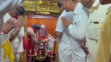 ఎమ్మిగనూరు: ఎమ్మిగనూరు : 2 కోట్ల నిధులతో సొగనూరు బీటీ రోడ్ నిర్మాణానికి భూమి పూజ చేసిన ఎమ్మెల్యే బీవీ జయనాగేశ్వర్ రెడ్డి..
