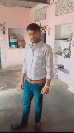 अलवर: गढ़बसई गांव में एक युवक ने शराब के नशे में पिया जहरीला पदार्थ, जिला अस्पताल में हालत गंभीर