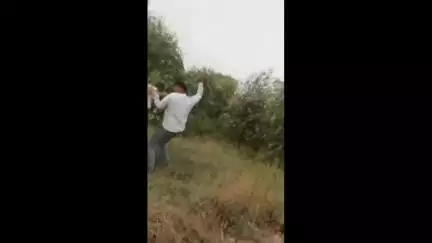 बिलारी: के स्टेशन रोड शेरपुर पेट्रोल पंप के पास दबंगों ने महिला और उसके बेटे के साथ की मारपीट, वीडियो सोशल मीडिया पर वायरल