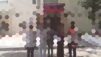 नरसिंहपुर: महिला का आपत्तिजनक वीडियो सोशल मीडिया पर शेयर कर ब्लैकमेल, पीड़ित ने SP ऑफिस में दी शिकायत