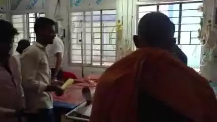 शेखपुरा: माटोखर दाह के पास दो बाइकों की टक्कर में दो युवक गंभीर रूप से घायल, अस्पताल में भर्ती