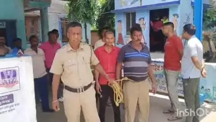 বালি-জগাছা: লিলুয়া থানার পুলিশ জয়পুর বিল এলাকা থেকে ১৫০ কেজি গাঁজা সমেত ৪ জনকে গ্রেফতার করে আদালতে পেশ করলো।