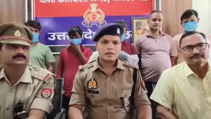 मऊ: मऊ रेलवे स्टेशन पर हुई घटना का खुलासा, सीओ सिटी ने शहर कोतवाली में की प्रेस वार्ता
