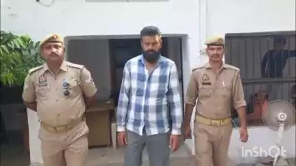 एटा: चेक बाउंस के मामले में कोतवाली नगर पुलिस ने रुड़की के नामजद आरोपी को किया गिरफ्तार
