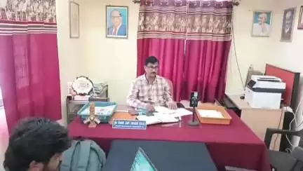 ದಾಂಡೇಲಿ: ನಾಳೆ ಜೂನ್.14 ರಂದು ನಗರ ಹಾಗೂ ನಗರದ ಸುತ್ತಮುತ್ತಲ ಕೆಲವೆಡೆ ವಿದ್ಯುತ್ ವ್ಯತ್ಯಯ, ಹೆಸ್ಕಾಂ ಸ.ಕಾ.ಅಭಿಯಂತರ ದೀಪಕ ನಾಯಕ ಮಾಹಿತಿ
