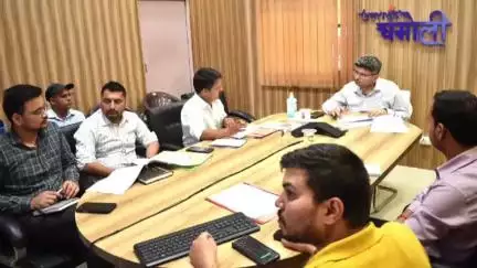 चमोली: अवैध खनन पर रोक के लिए एसडीएम नियमित करें निरीक्षण : जिलाधिकारी