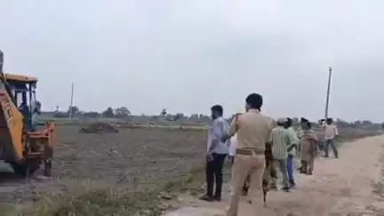 శాలిగౌరారం: చెరువులను కబ్జాలు చేస్తే సహించేది లేదు:SI సైదులు, తహసీల్దార్ యాదగిరి