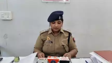 कानपुर: रेलबाजार थानाक्षेत्र में छह किलो चरस के साथ दो तस्कर गिरफ्तार, नेपाल से लाकर करते थे नशे का कारोबार: एसीपी ने दी जानकारी