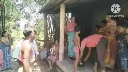 খানাকুল ১: কাঁটাগোড়িয়া অঙ্গনওয়াড়ি কেন্দ্রে চাল চুরির অভিযোগ উঠল অঙ্গনওয়াড়ি কর্মীর বিরুদ্ধে