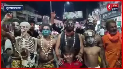 गौ माता को राष्ट्रीय माता का दर्जा दिलाने के लिए दिव्यांग मोहित ने उठाई दंडवत कांवड़, मुजफ्फरनगर में हुआ भव्य स्वागत
#gaumatakijaiho #muzaffarnagar #rashtriyamata