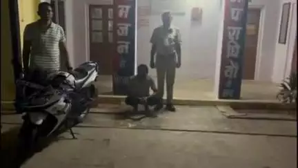 सीकर: थोई पुलिस ने अवैध नशीले कैप्सूल के साथ एक युवक को किया गिरफ्तार, पुलिस मामले की जांच में जुटी
