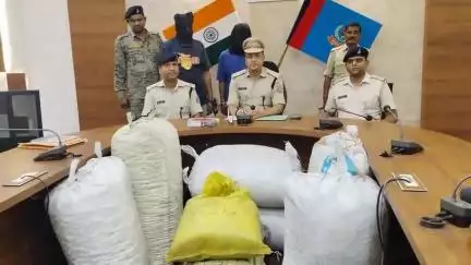 रामगढ़: मांडू ब्लॉक पुलिस ने भारी मात्रा में डोडा बरामद कर 2 आरोपियों को न्यायिक हिरासत में भेजा