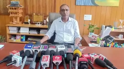 हमीरपुर: हमीरपुर में भीषण गर्मी के दौरान स्कूलों के समय में बदलाव करने पर विचार किया जाएगा : डीसी अमरजीत सिंह