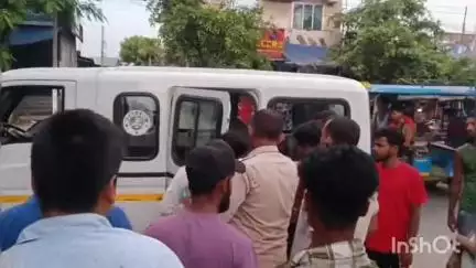 বিশ্বনাথ: ড্ৰাগছ খাবলৈ চুৰি কাৰ্যত লিপ্ত দুই ড্ৰাগছ আসক্ত যুৱকক আটক কৰি ন্যায়িক জিম্মালৈ প্ৰেৰণ বিশ্বনাথ আৰক্ষীৰ