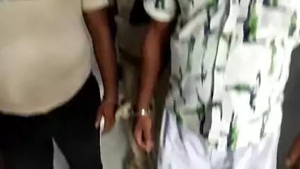 ताजपुर: ताजपुर पुलिस ने हत्या और मारपीट मामले में बेल टूटने पर दो लोगों को किया गिरफ्तार