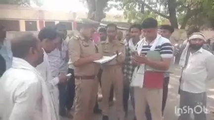 बिधूना: बिधूना कोतवाली क्षेत्र के कानपुर मार्ग पर बाइक से गिरकर ऐरवाकटरा क्षेत्र के गाजीपुर निवासी महिला की हुई मौत