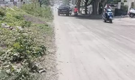सातारा: शहरात १४ वर्षीय मुलीस तिच्या घरासमोरच युवकाने लग्नाची मागणी घालत नातेवाईकांना केली शिवीगाळ, शहर पोलिसांत गुन्हा दाखल