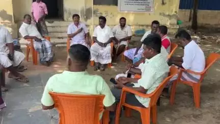 இராமேஸ்வரம்: வரும் 16ம் தேதி காலை மீனவர்கள் மீன்பிடிக்க செல்லலாம் - மீன்பிடி துறைமுகத்தில் நடைபெற்ற கூட்டத்தில் முடிவு