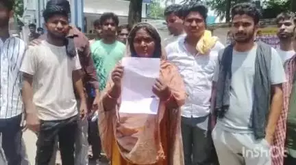 মানিকচক: শ্যামপুর এলাকায় জমি নিয়ে বিবাদকে কেন্দ্র করে দুই প্রতিবেশীর মধ্যে সংঘর্ষ, আহত চারজন