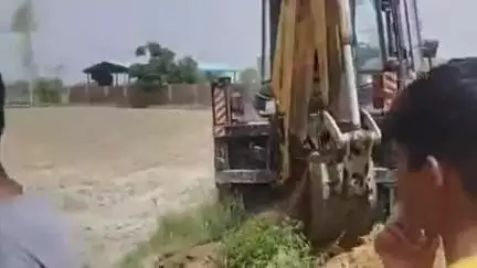 हिसार: उकलाना में वेस्ट वाटर की समस्या होगी खत्म, अंडरग्राउंड पाइपलाइन का काम हुआ शुरू; सिंचाई के लिए मिलेगा पानी