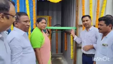 ములుగు: జిల్లా కేంద్రంలో నీటి శుద్ధికరమైన యంత్రాన్ని ప్రారంభించిన మంత్రి సీతక్క