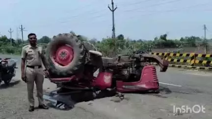 नेर: अमरावती यवतमाळ रोडवरील गुल्हाने पेट्रोल पंपाजवळ ट्रॅक्टर अपघातात चालक जखमी