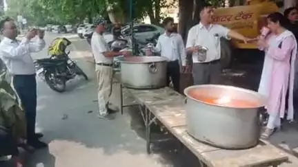 जिला जगाधरी कोर्ट के अधिवक्ताओं द्वारा आज ठंडी मीठी छबील का आयोजन किया गया: गौरव शर्मा