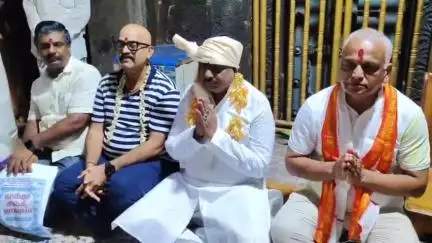 విశాఖపట్నం: పాండిచ్చేరి హోమ్ విద్యుత్ శాఖ మంత్రి  ఎ. నమశ్శివాయం వరహ లక్ష్మి నరసింహ స్వామి వారిని దర్శించుకున్నారు