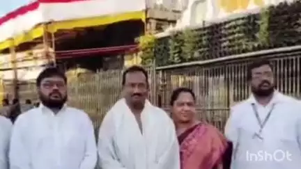 తిరుమల శ్రీవారి సేవలో పలువురు ప్రముఖులు
